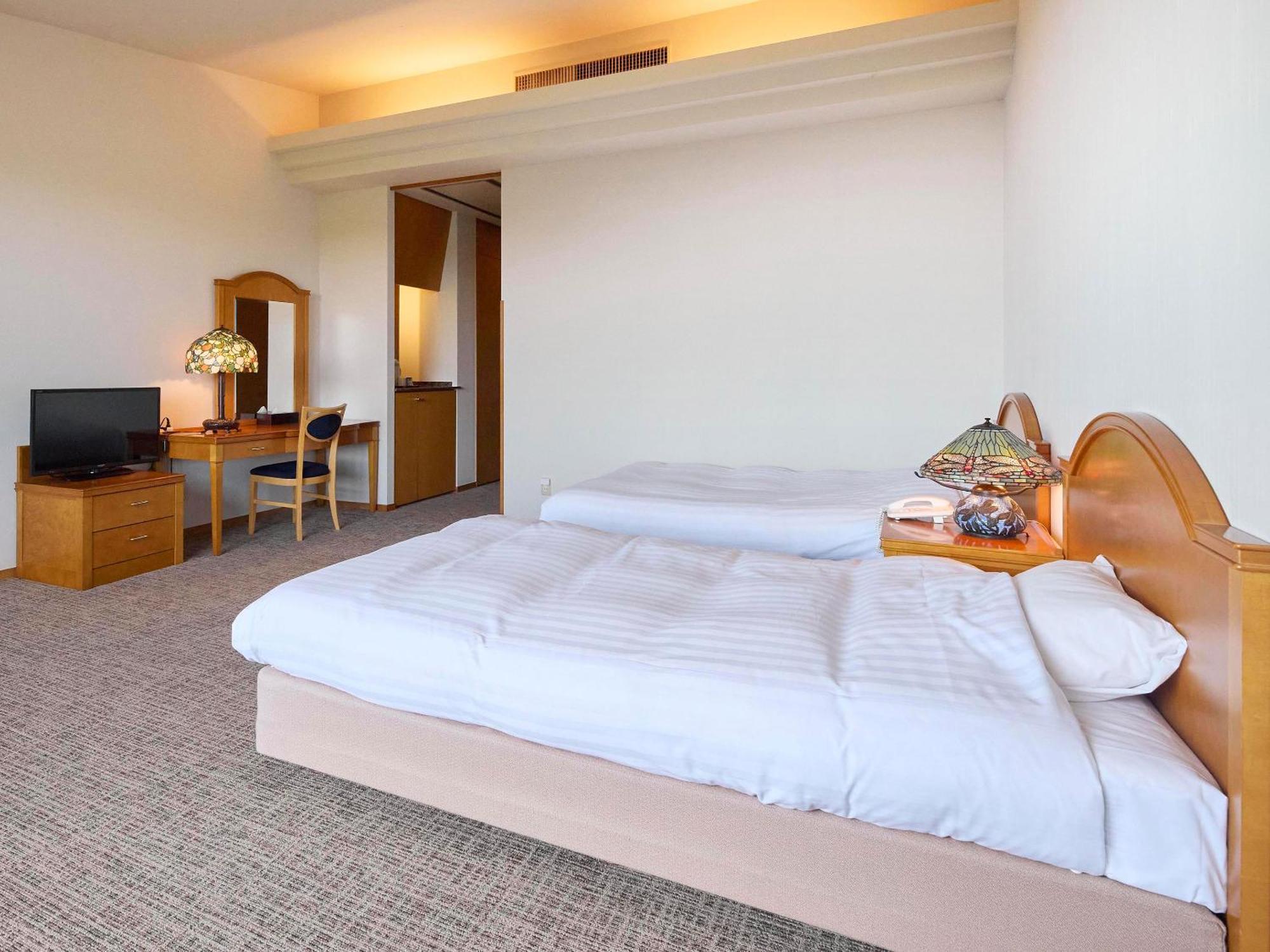 Arcadia Hotel Нагано Екстериор снимка